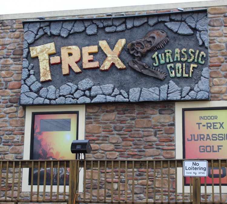 t-rex-golf-photo